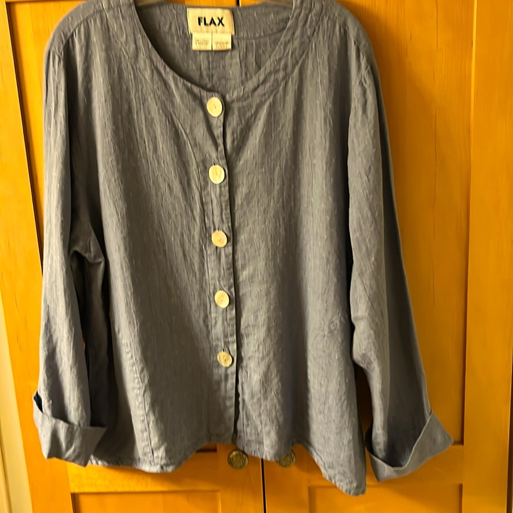 Flax Women's Blue Button-Up Top